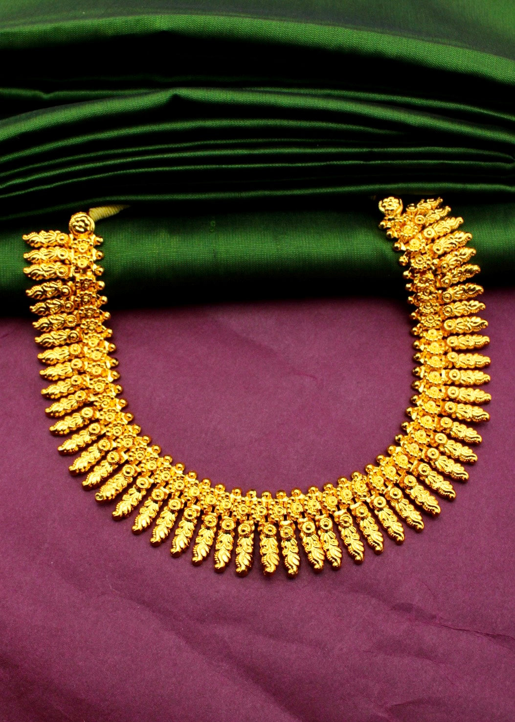 MAHARASHTRIAN NECKLACE