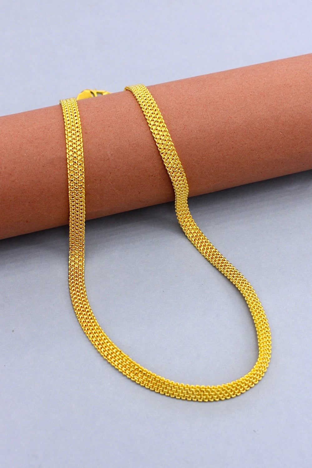 GOLD PLATED SHORT CHAIN