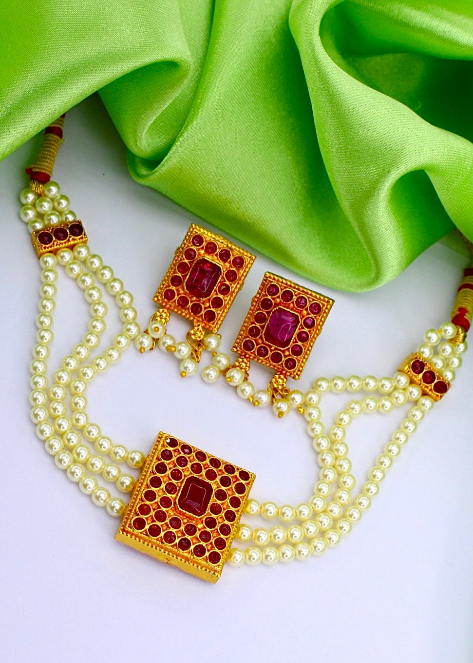 SQUARE DESIGNER CHOKER SET