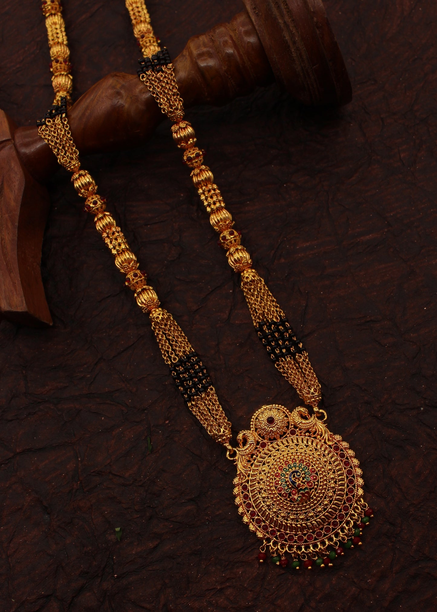 GRACEFUL PEACOCK DESIGNER MANGALSUTRA