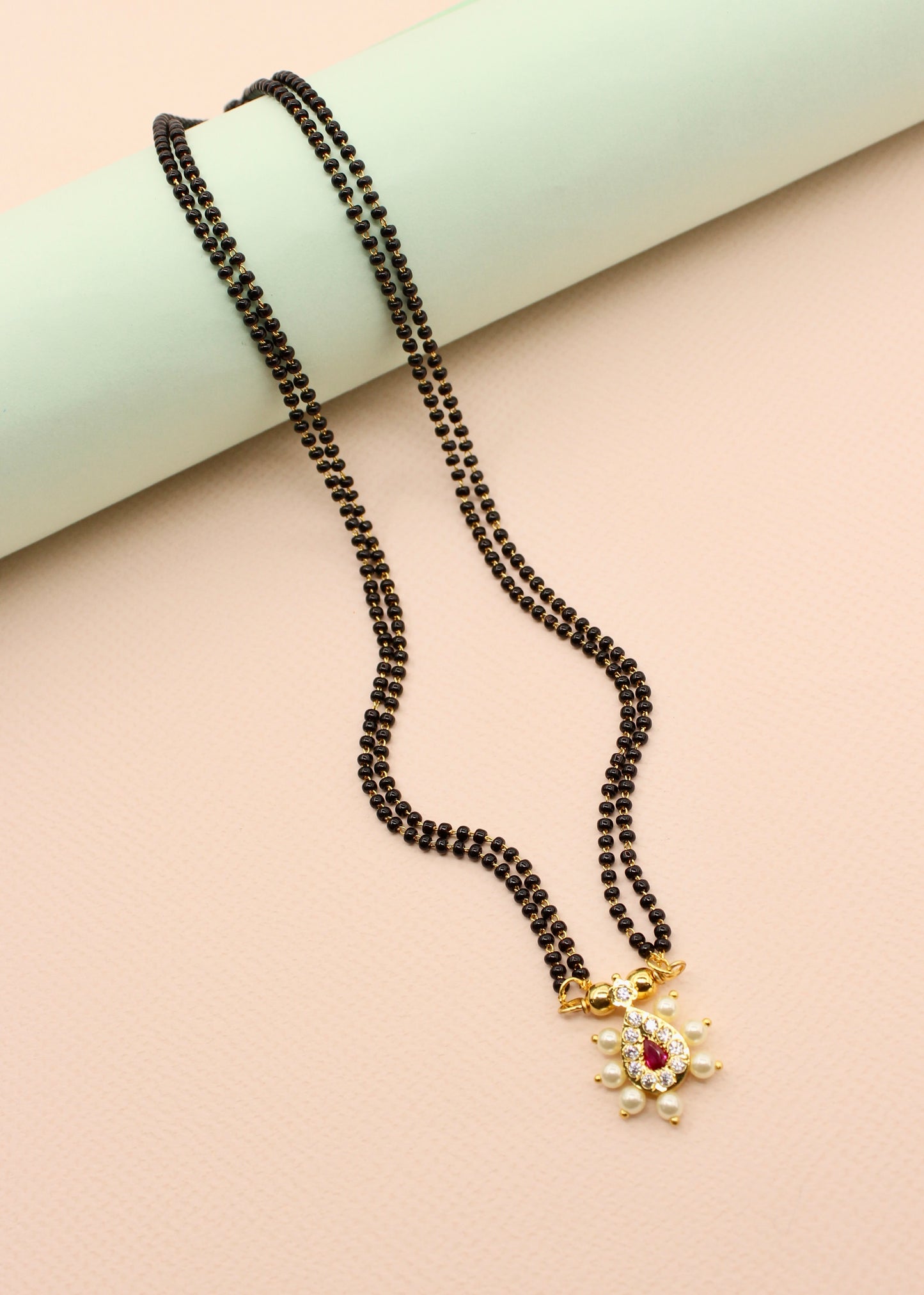 SLEEK PEARLS MANGALSUTRA