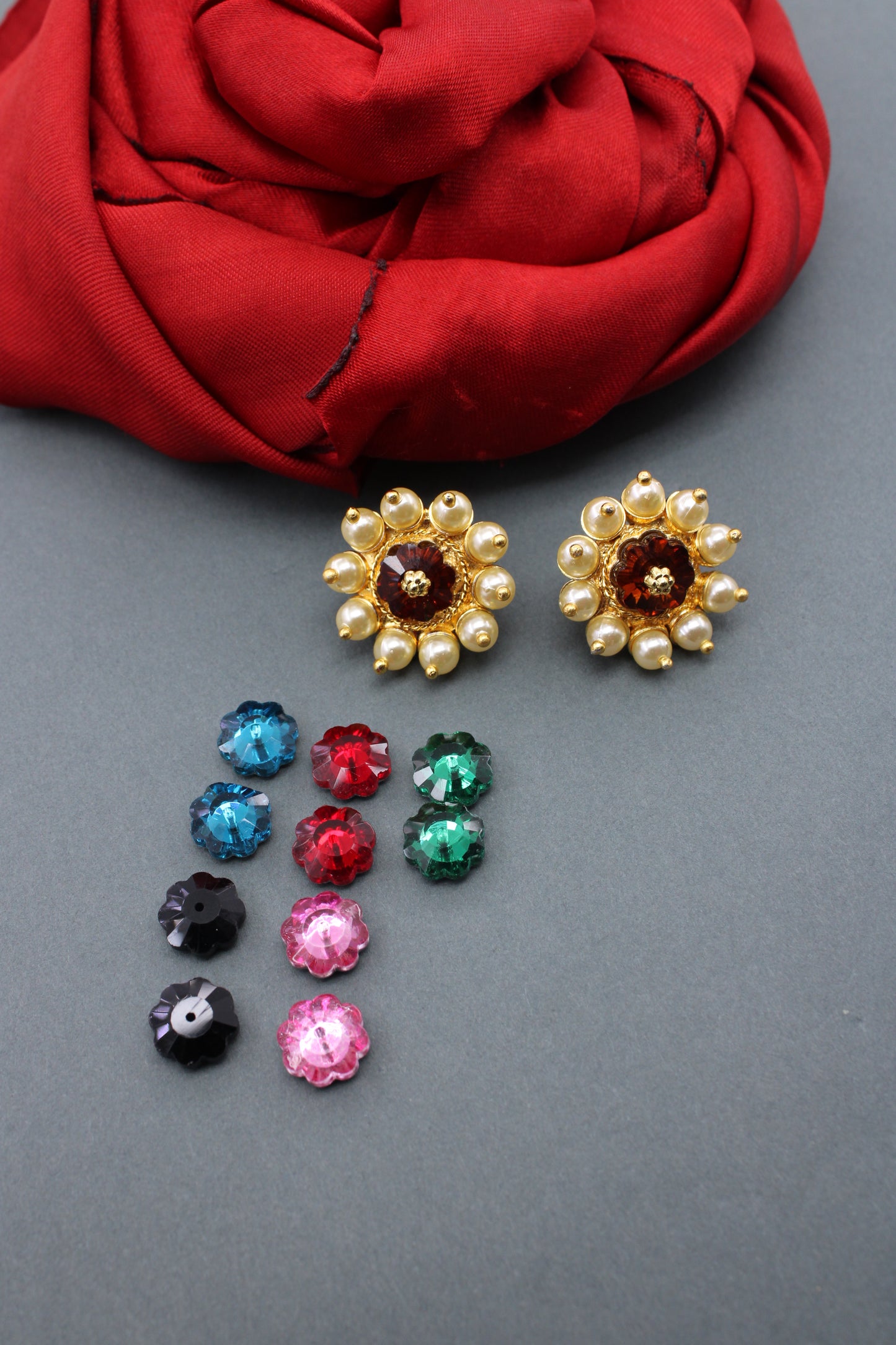 BEAUTIFUL CHANGEABLE TOPS