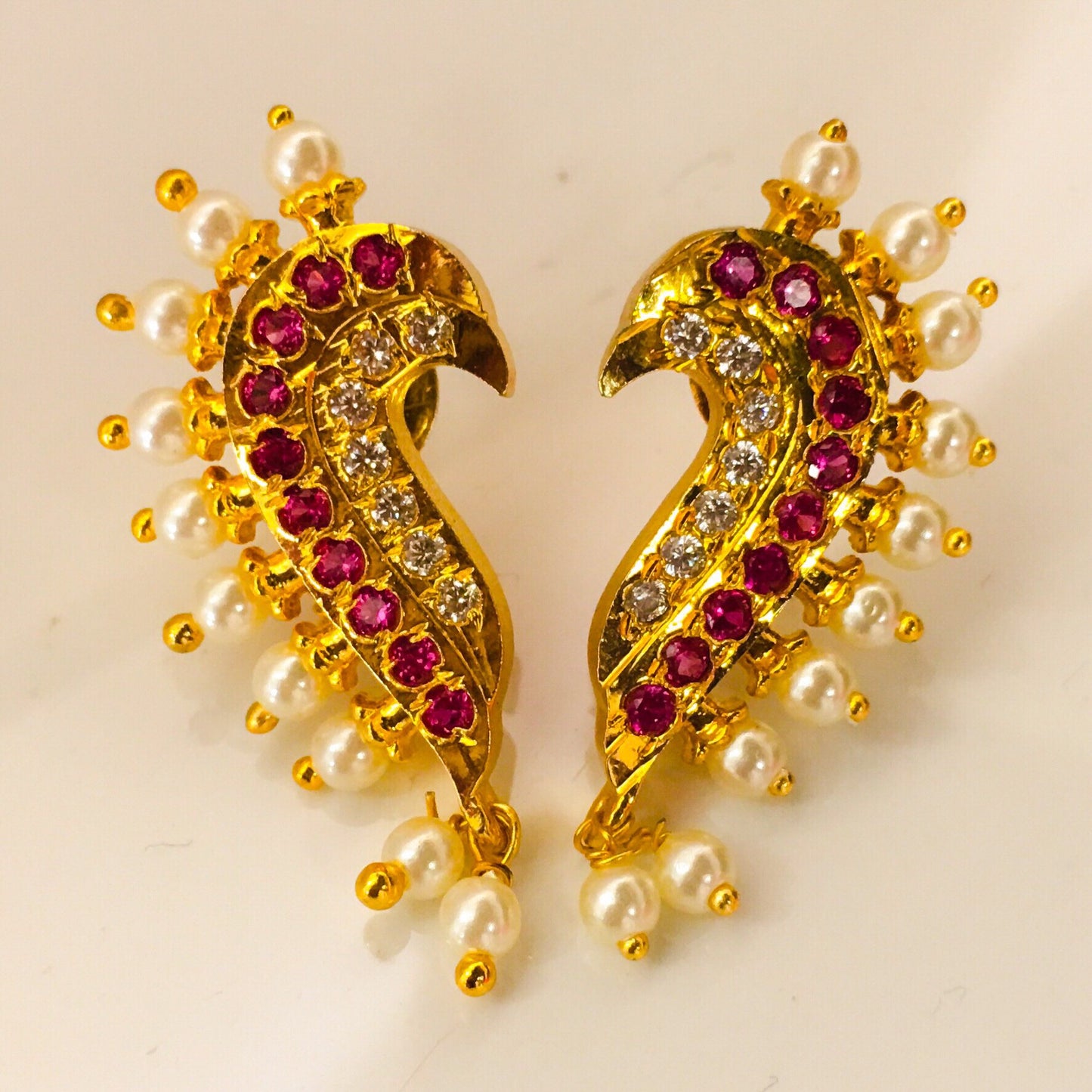 PUNERI MOTI DROPLET EARRINGS