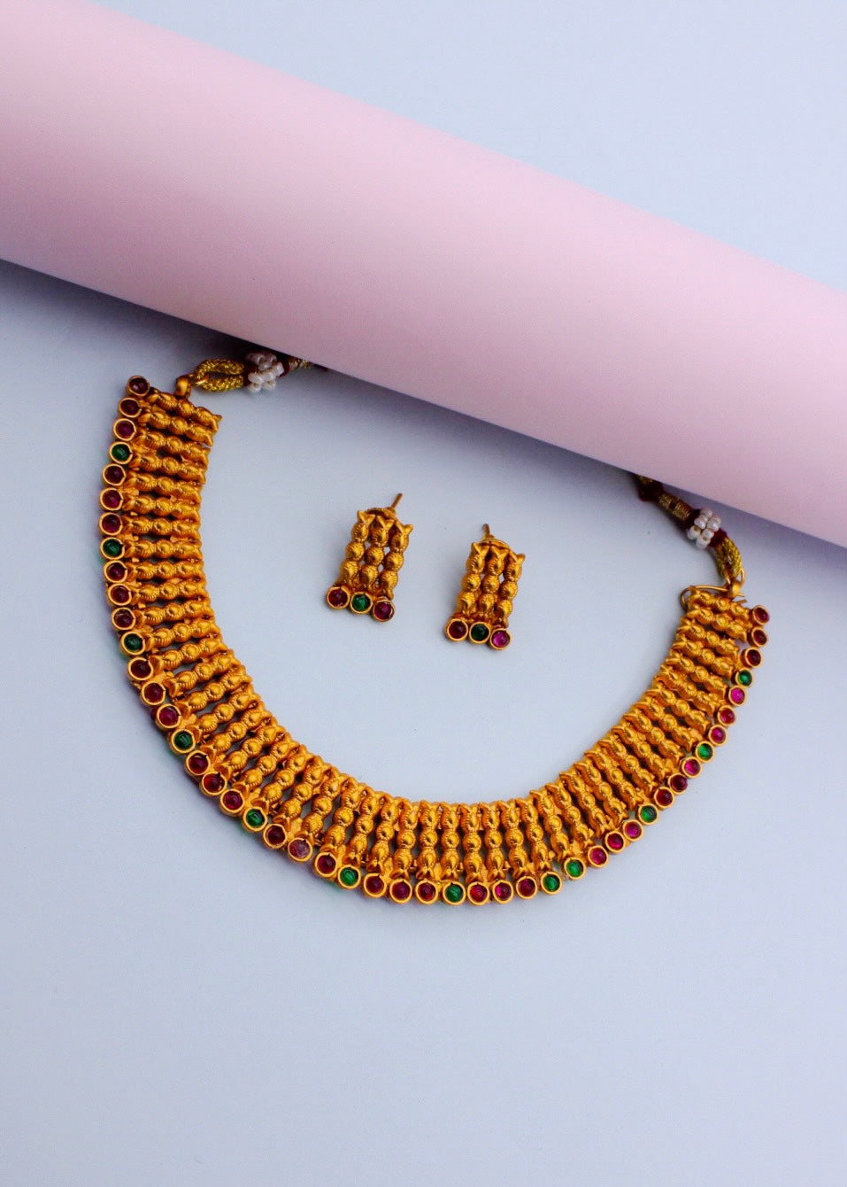 ENTICING PESHWAI NECKLACE