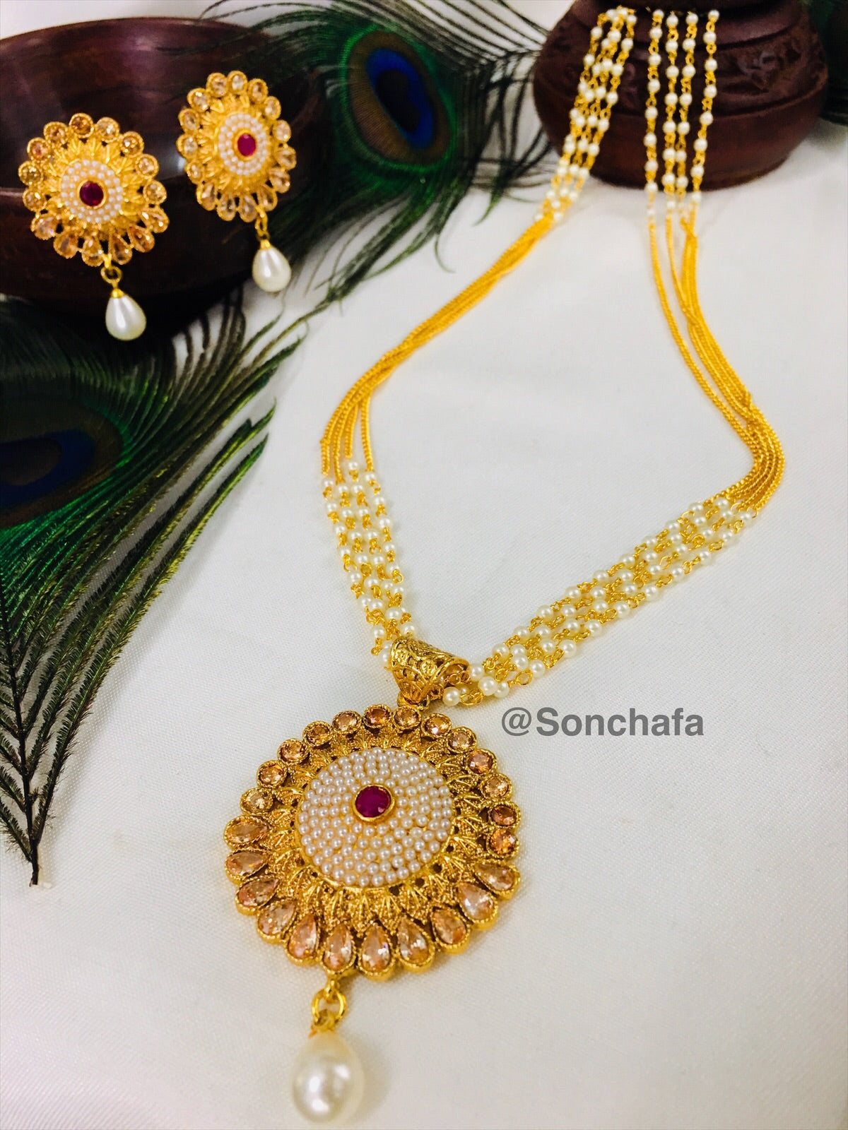 PEACH STONE FLORAL PENDANT SET