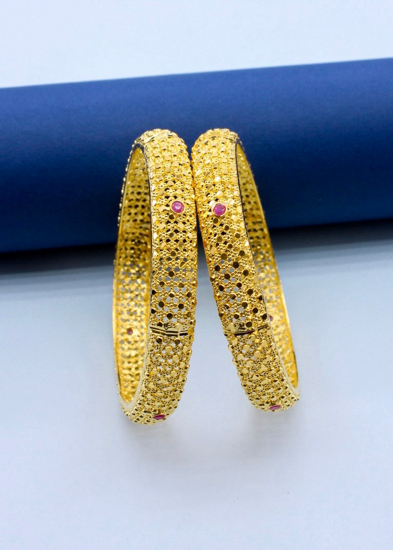 RADIANT GOLDEN BANGLES