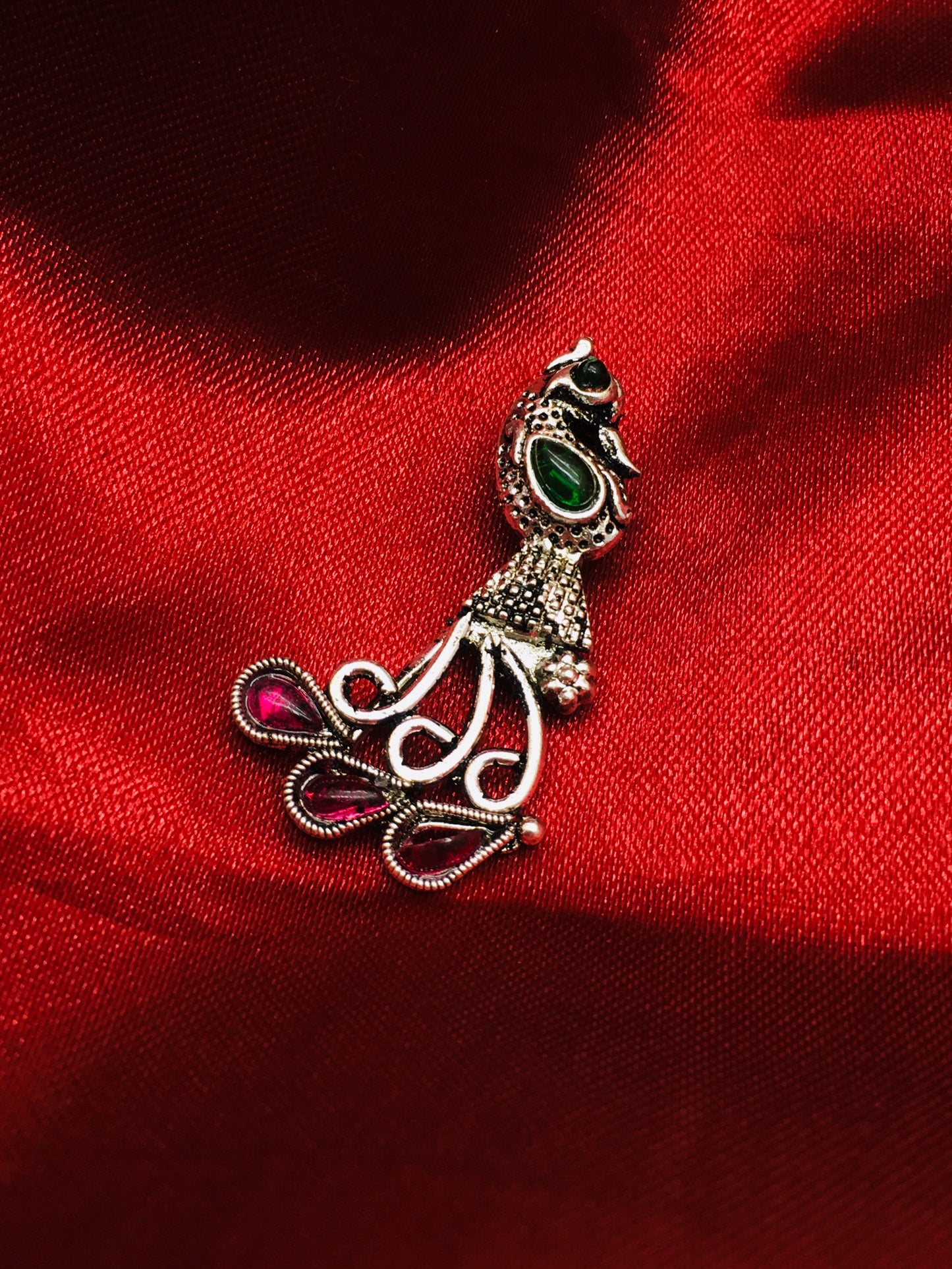 FASHIONABLE OXIDISED NATH
