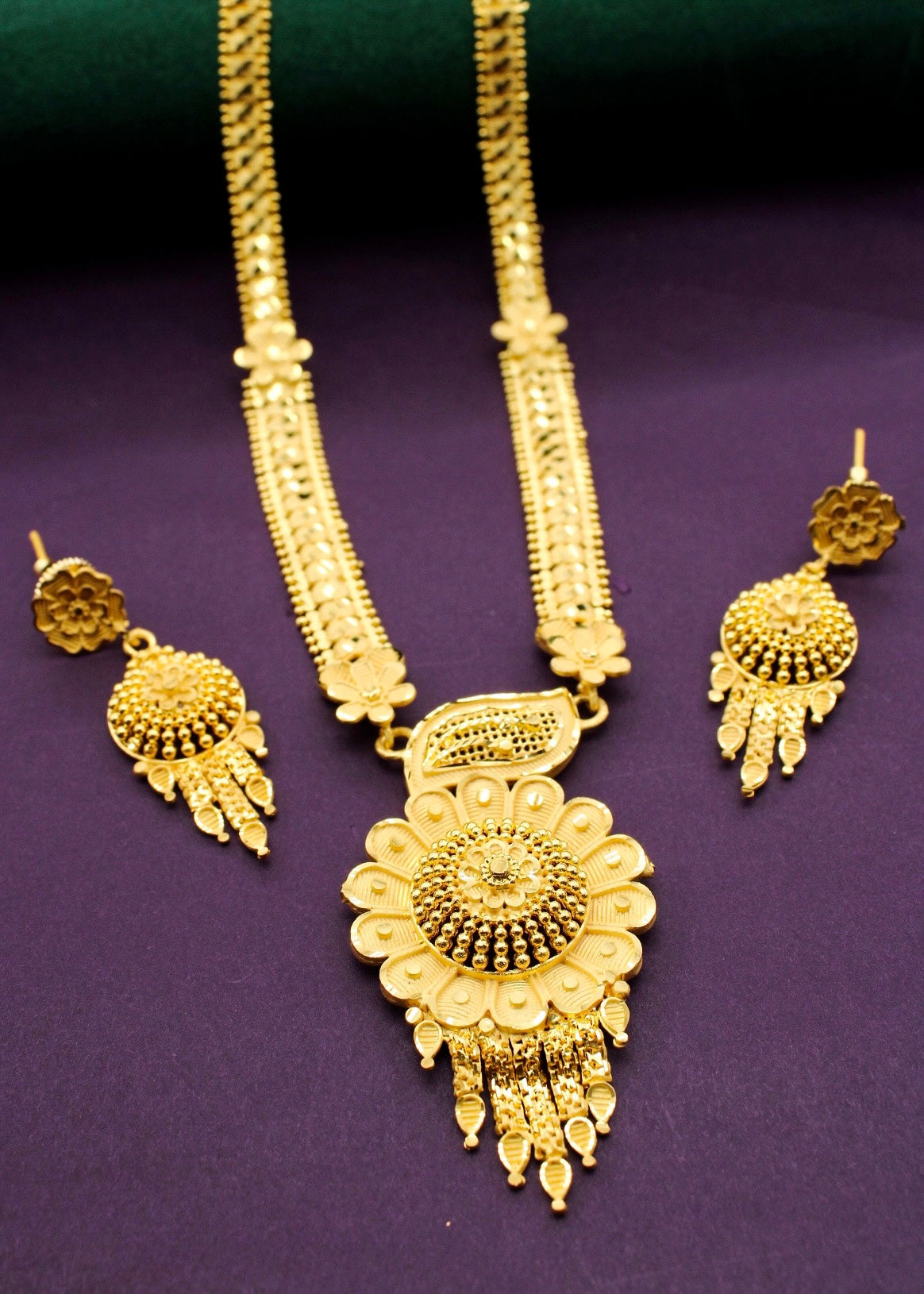 DELIGHT FLOWERET NECKLACE