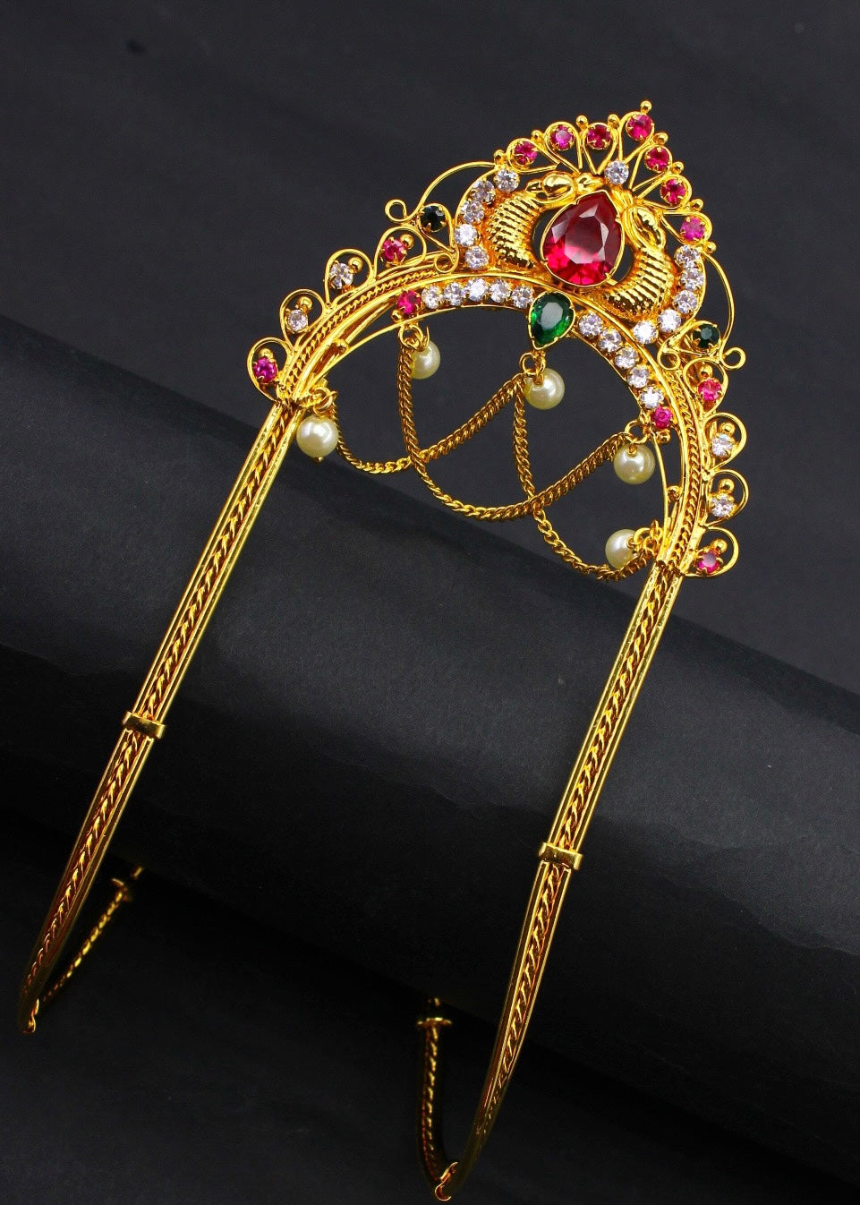 FANCY WHITE STONE WAKI