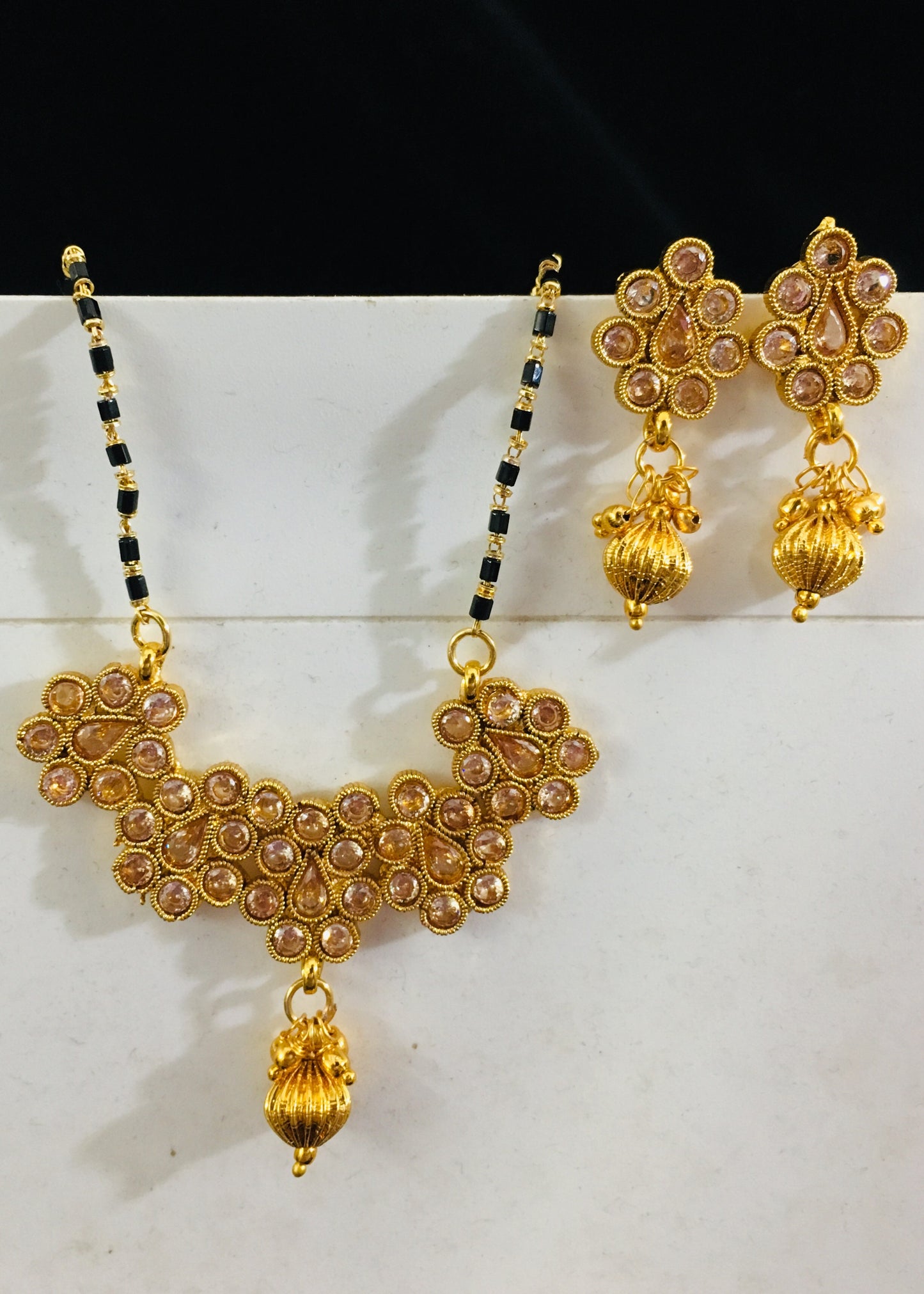 PEACH STONE DIA MANGALSUTRA