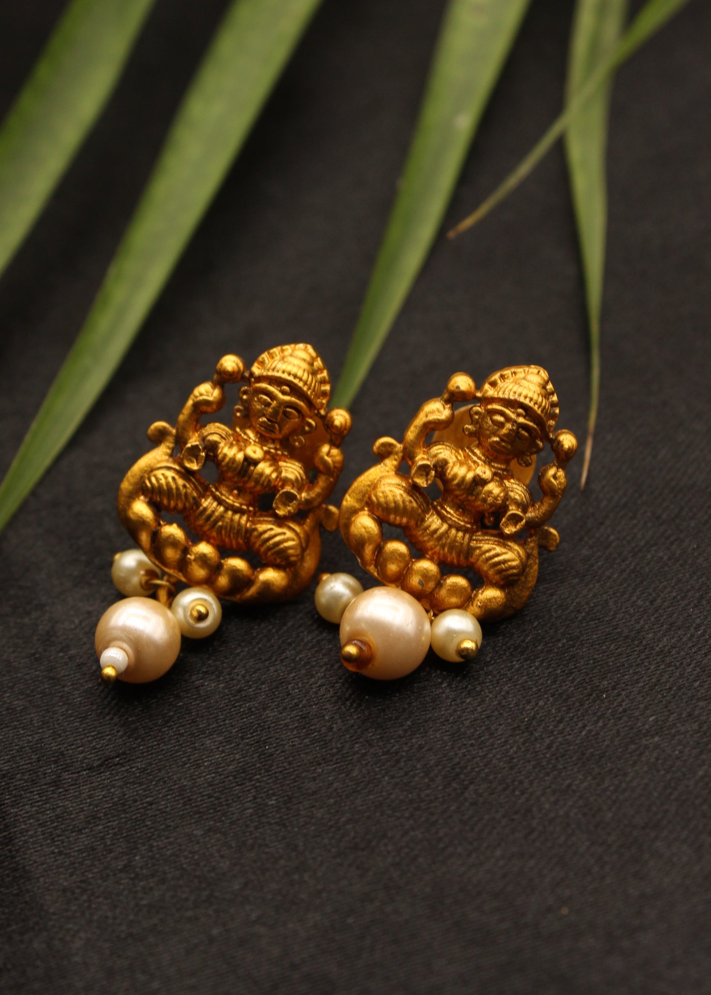 TEMPLE LAXMI STUDS