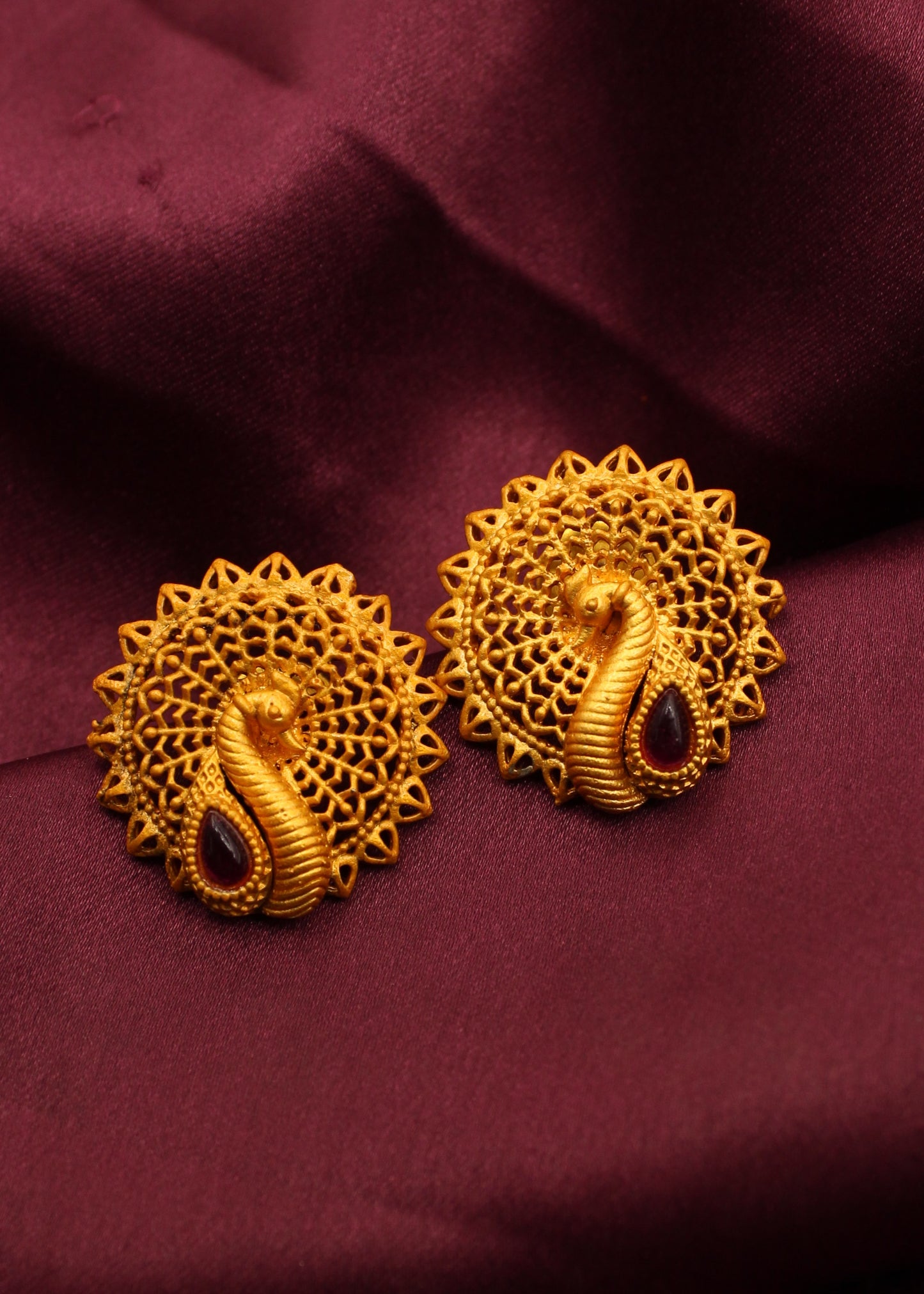STYLISH PEACOCK STUDS