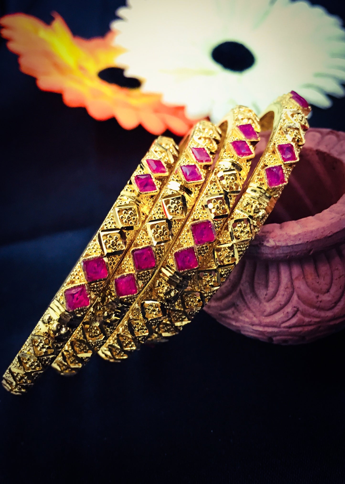 UNIQUE DESIGNER GOLD BANGLES