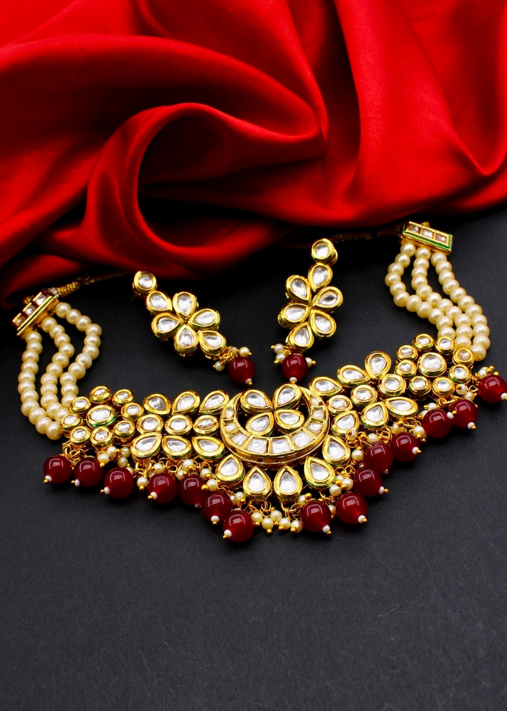 HALF MOON KUNDAN NECKLACE