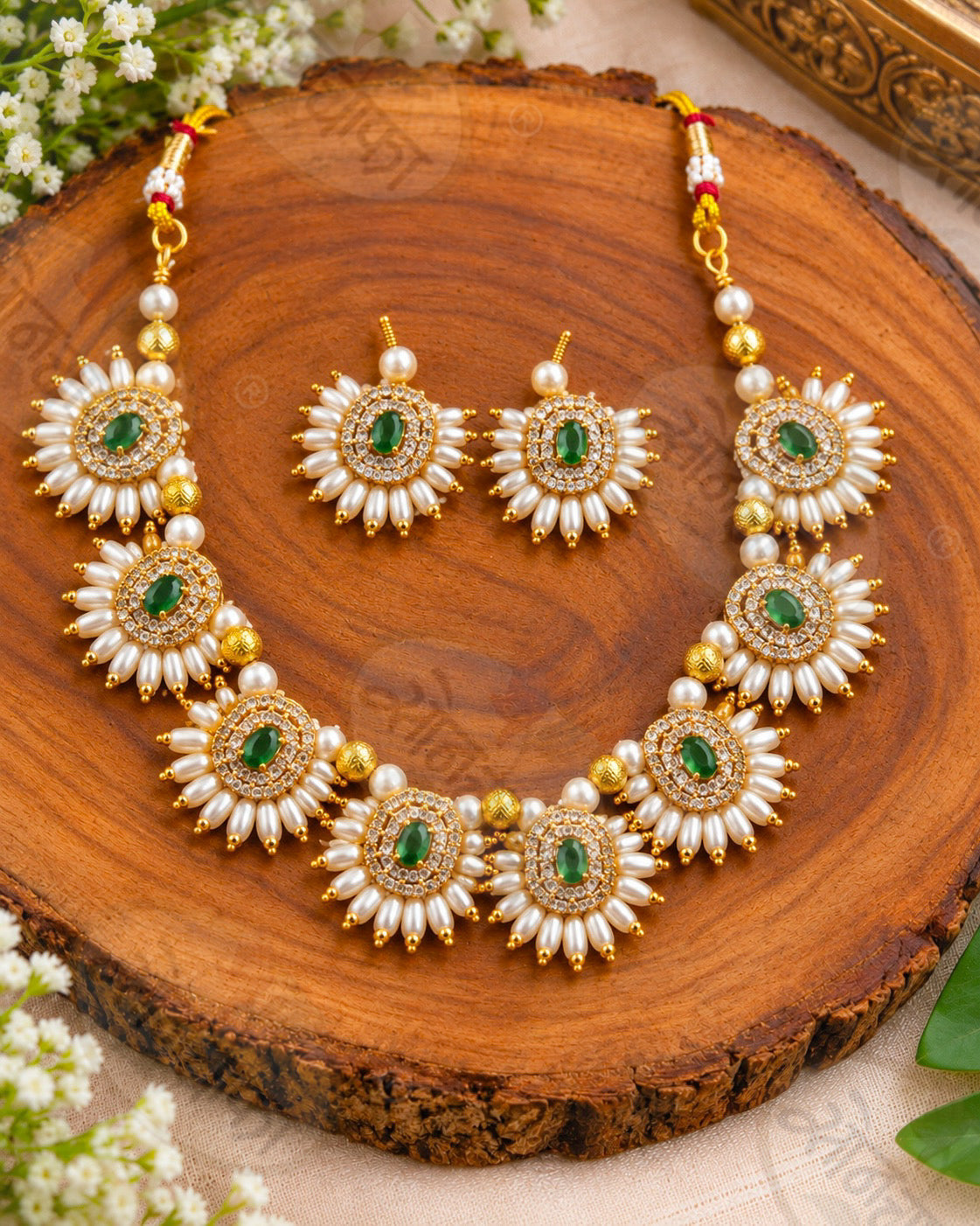FLORAL DESIGNER NECKLACE
