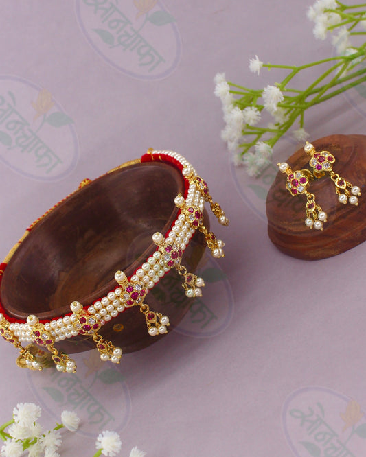FLORAL TEXTURED MOTI CHINCHPETI