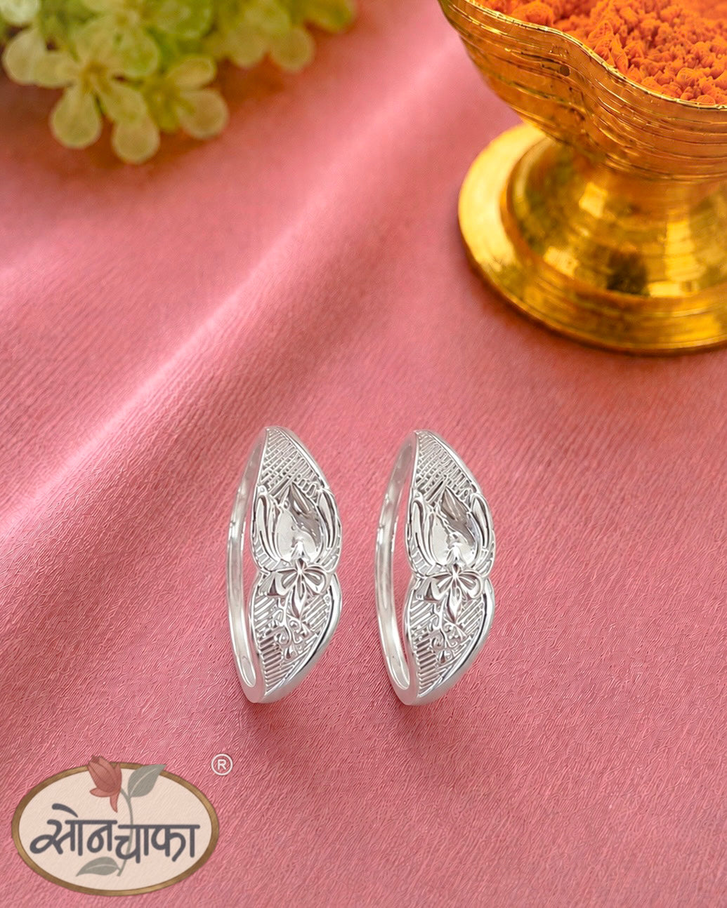 ELEGANT SILVER JODAVI