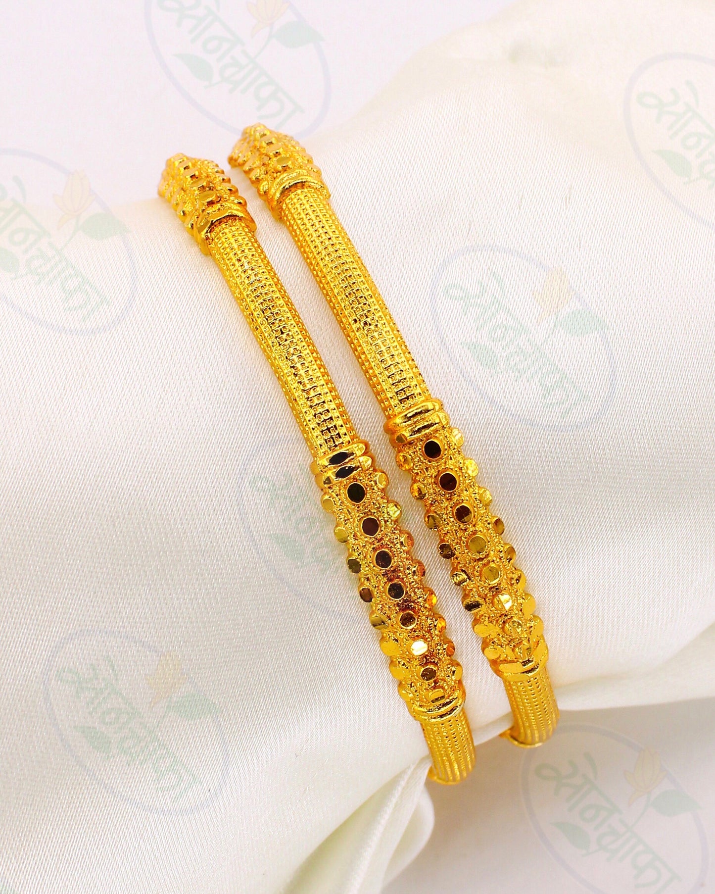 GOLDEN GLEAM ANTIQUE BANGLES