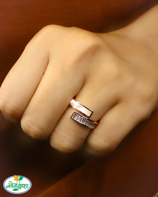 UNIQUE DESIGNER RING