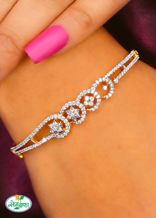 SPARKLING FLOWERS DIAMOND BRACELET