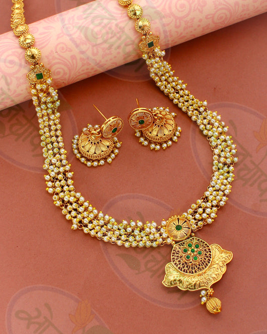 PEARL BEADED ANTIQUE NECKLACE