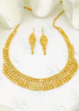 FASHIONABLE GOLD PLATED NECKLACE