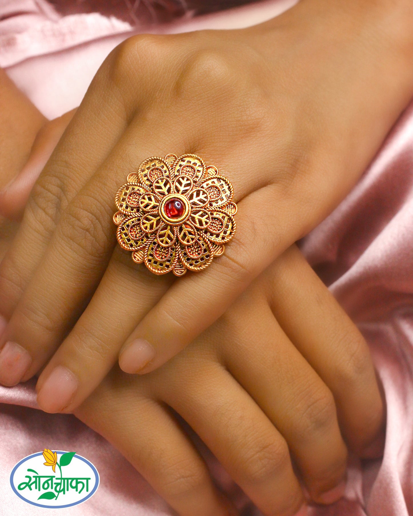 BLOSSOM DESIGNER RING