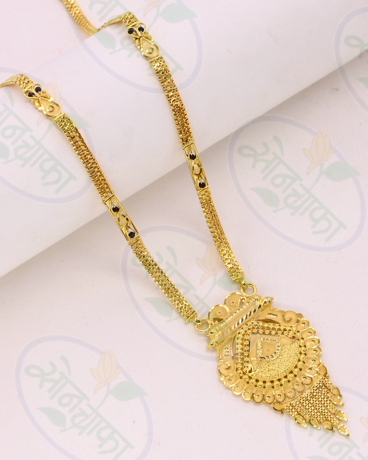 PRETTY GOLD PLATED MANGALSUTRA