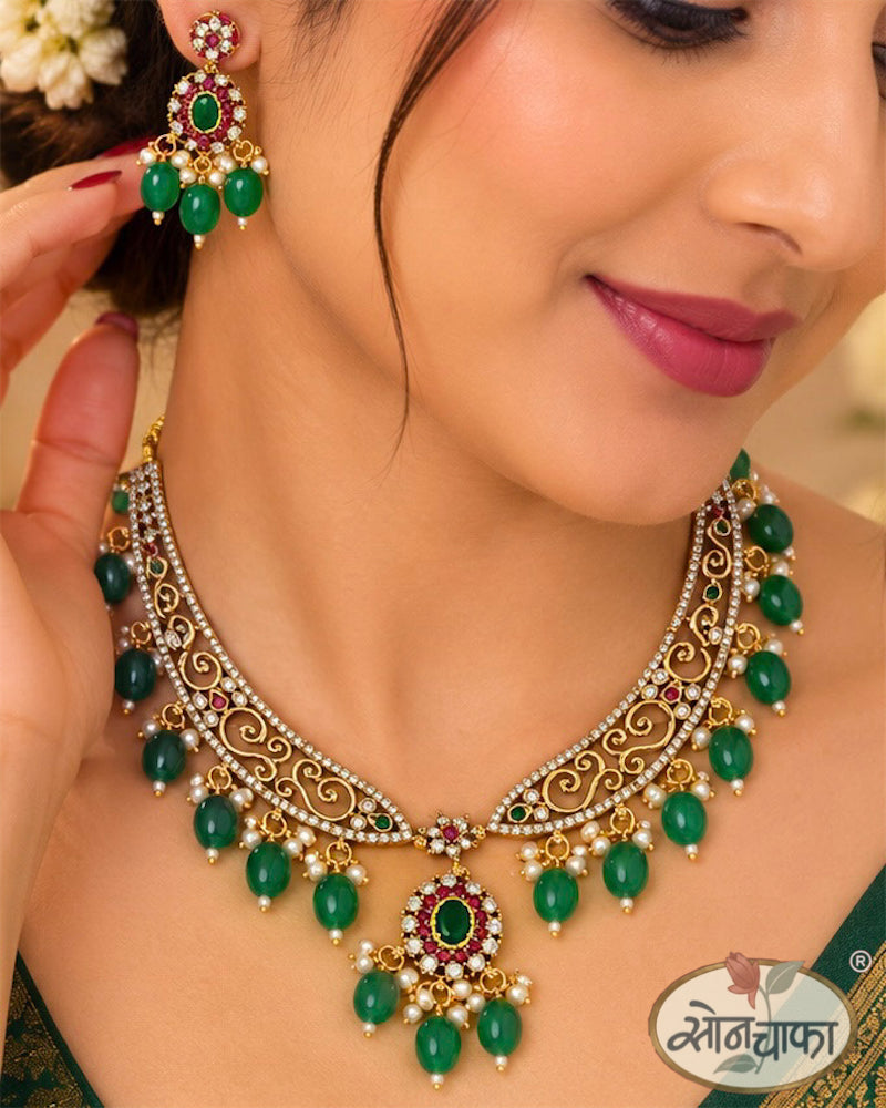IMPRESSIVE RAJASI NECKLACE