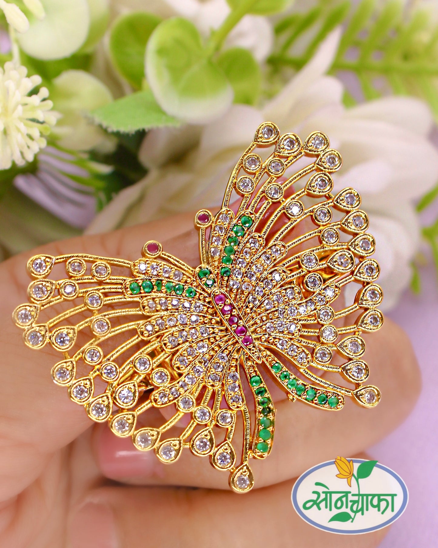 EXCLUSIVE BUTTERFLY EARRINGS