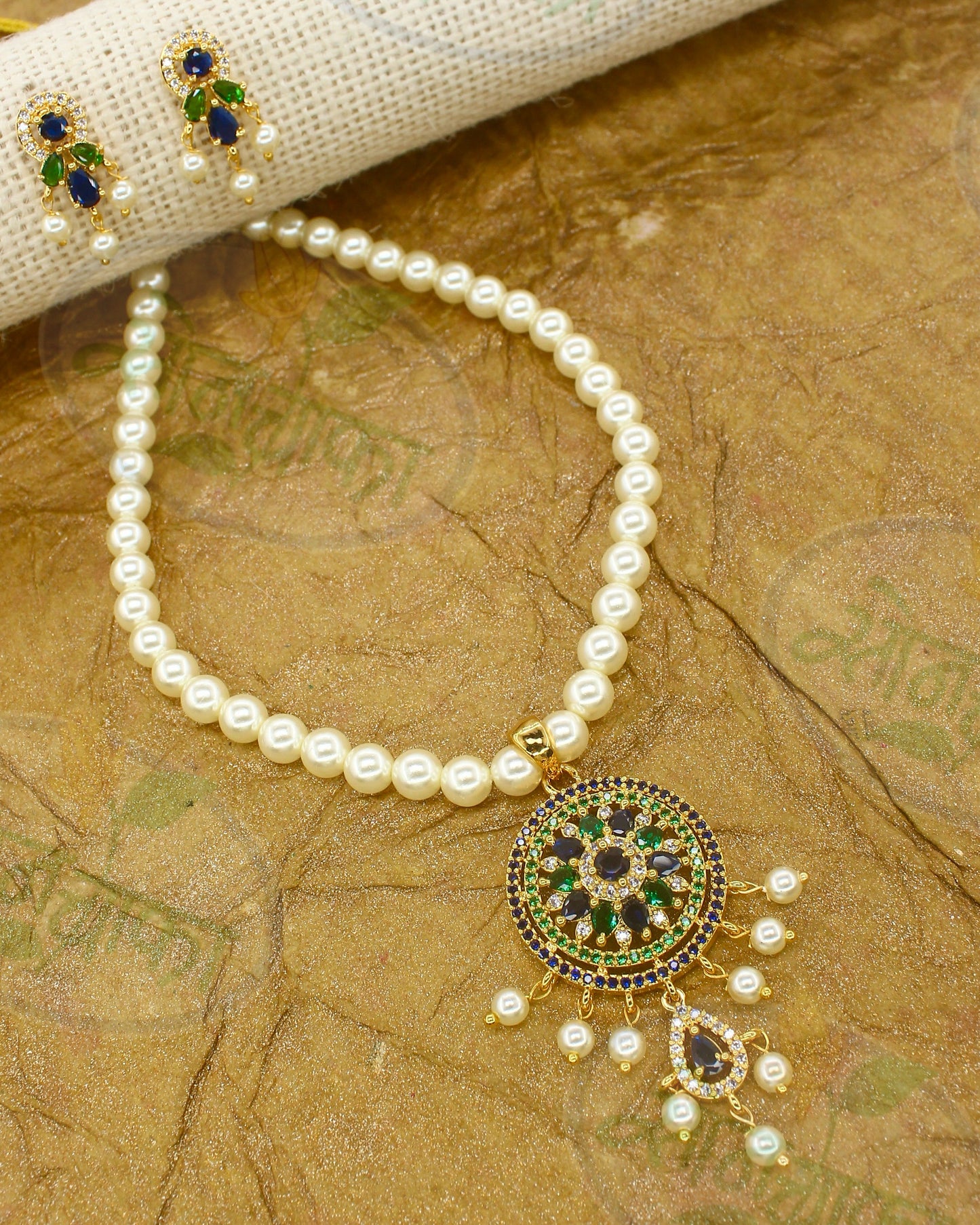 FLORET DESIGNER NECKLACE