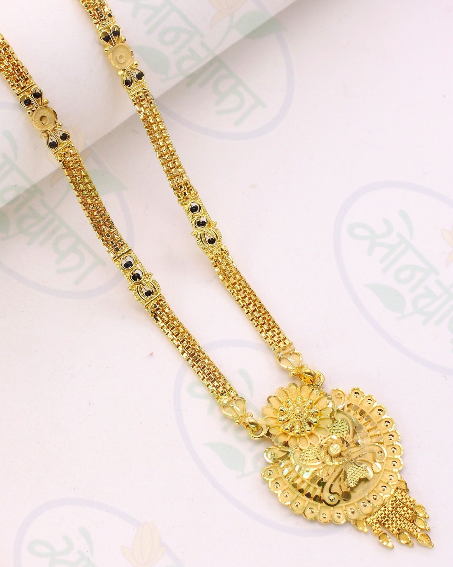 GRACEFUL DESIGNER MANGALSUTRA