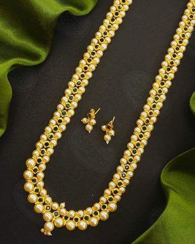 CAPTIVATING PEARL NECKLACE