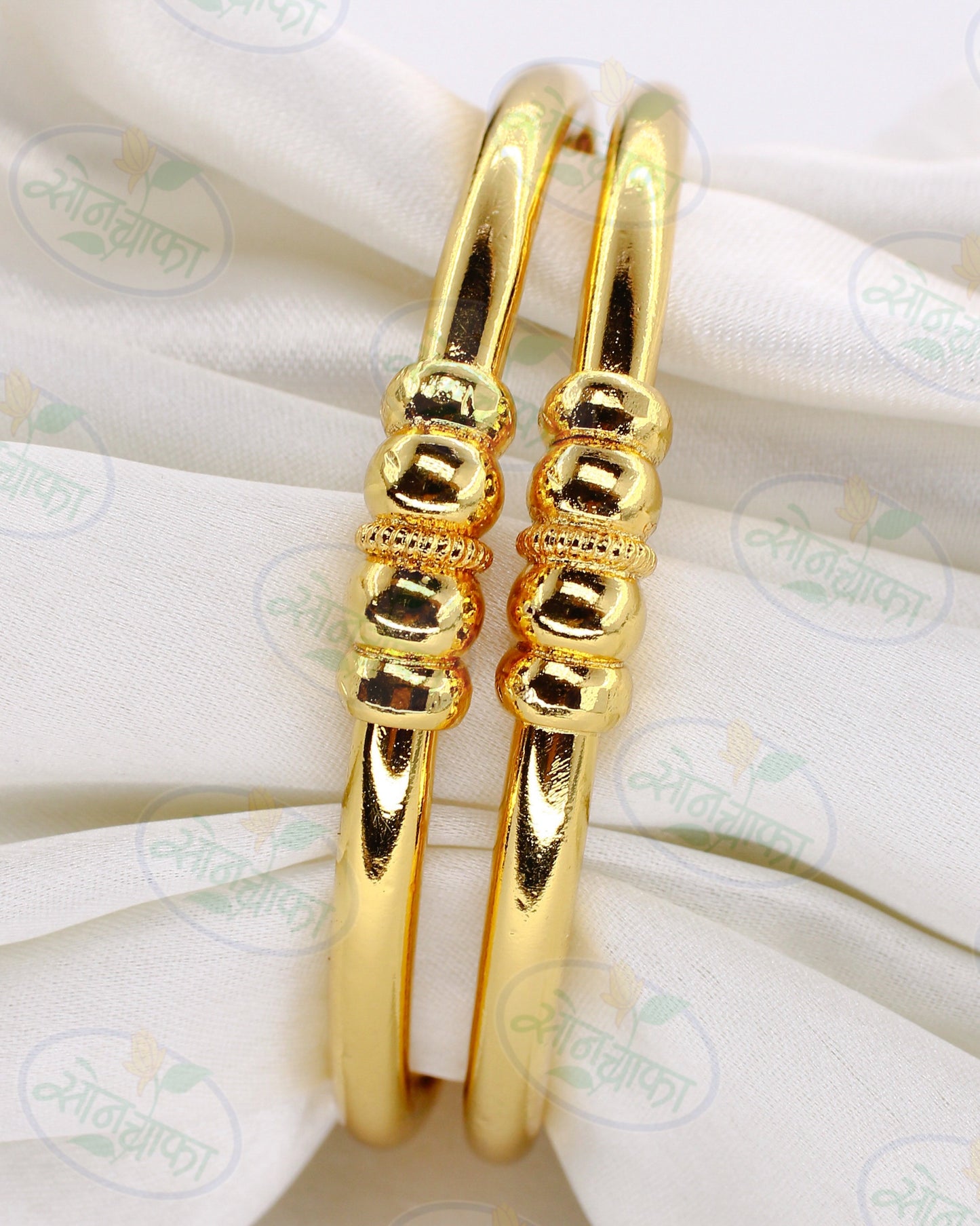 CLASSY GOLDEN BABY BANGLES