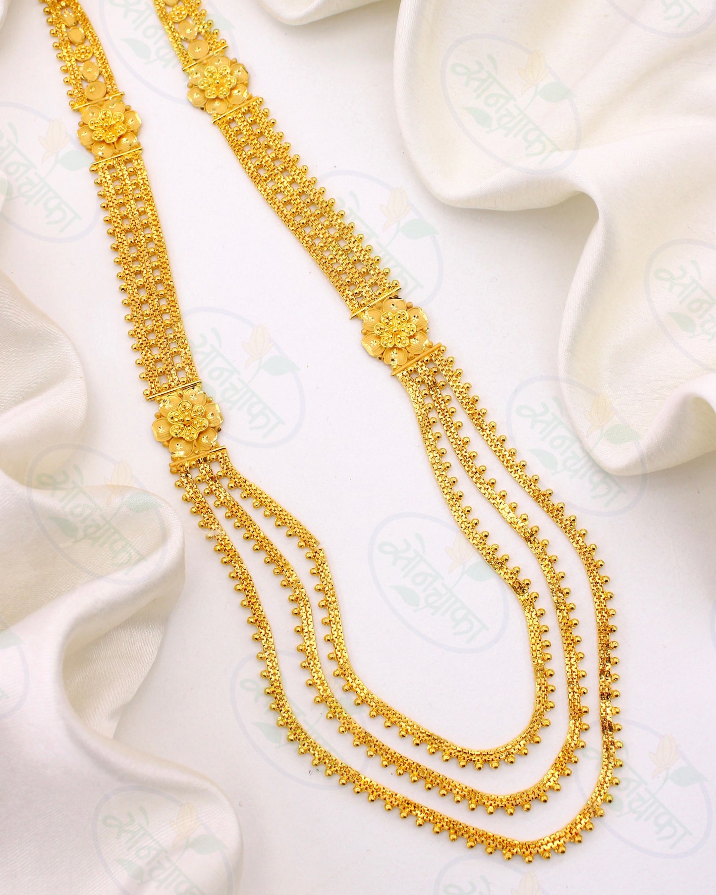 LUMINOUS GOLD PLATED FLORAL RANI-HAAR