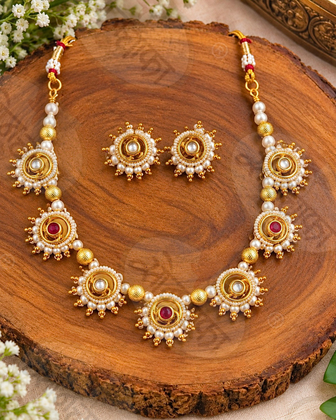 FLORET MOTI NECKLACE