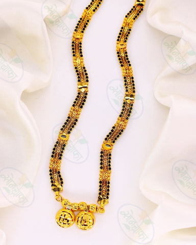 RAVISHING GOLD PLATED WATI PENDANT MANGALSUTRA