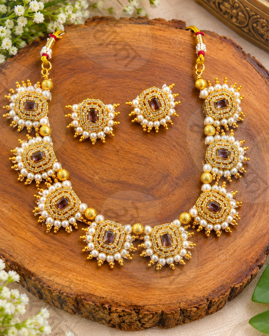 EXCLUSIVE PEARL BEADS NECKLACE