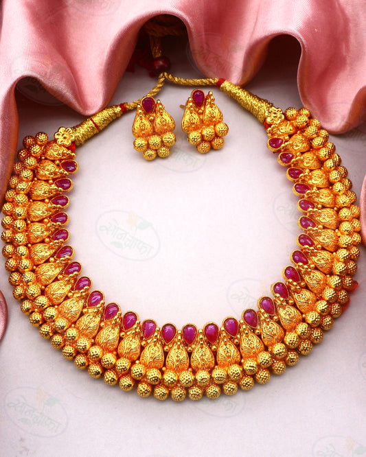 SPLENDID PESHWAI NECKLACE