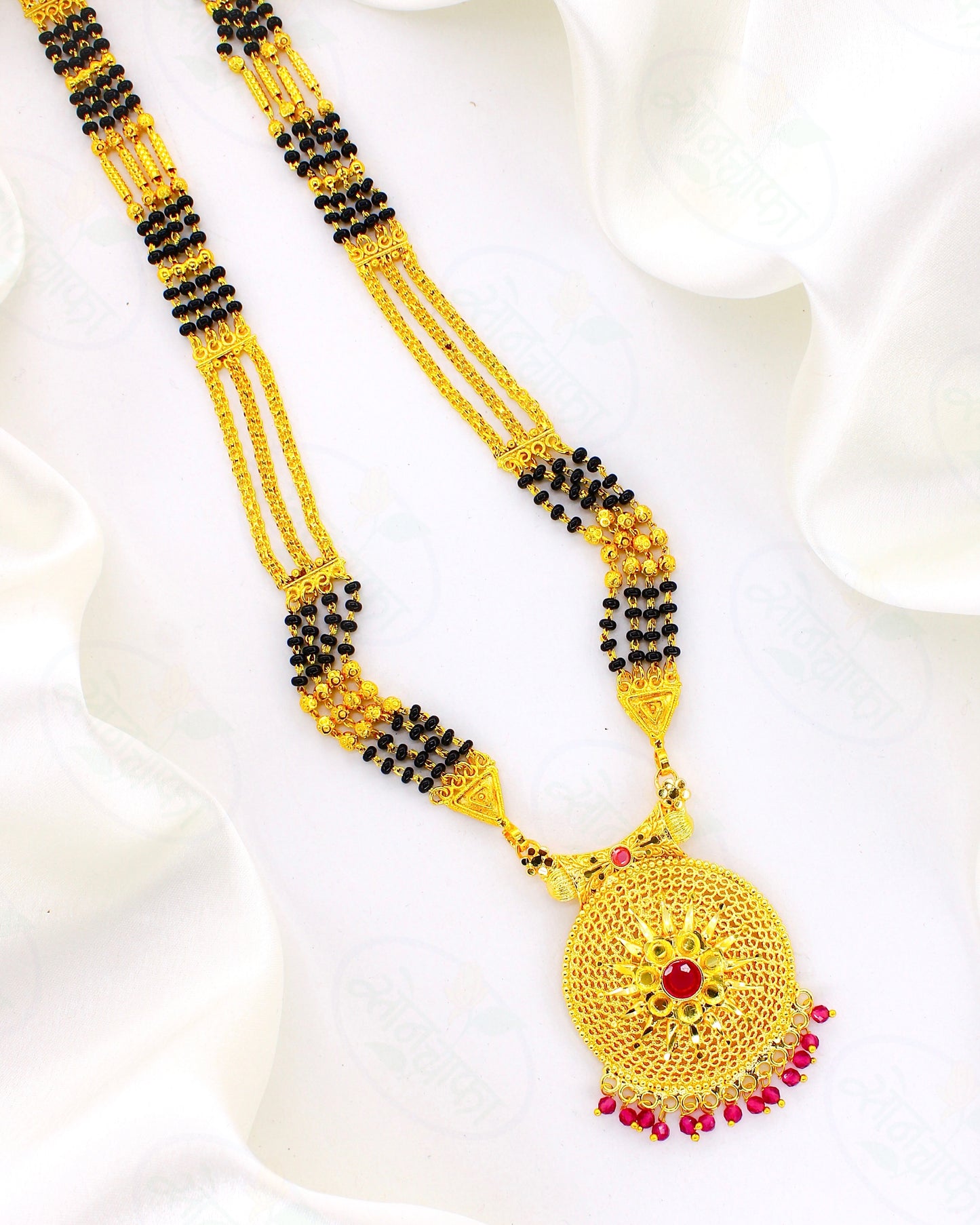 VERY CLASSY MANGALSUTRA