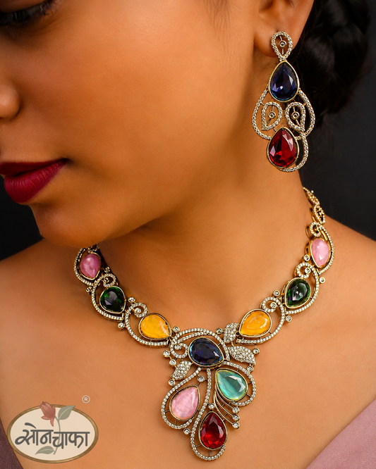 PEACOCK BLOOM NECKLACE