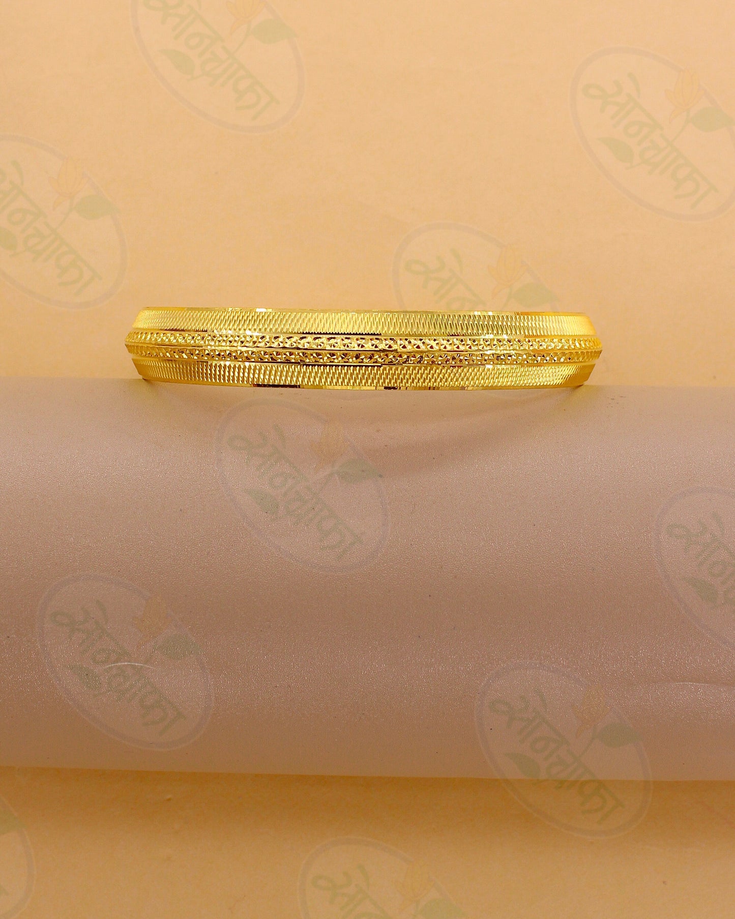FANCY GOLD MEN'S KADA