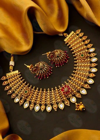 IMPERIAL RAJWADI CHOKER