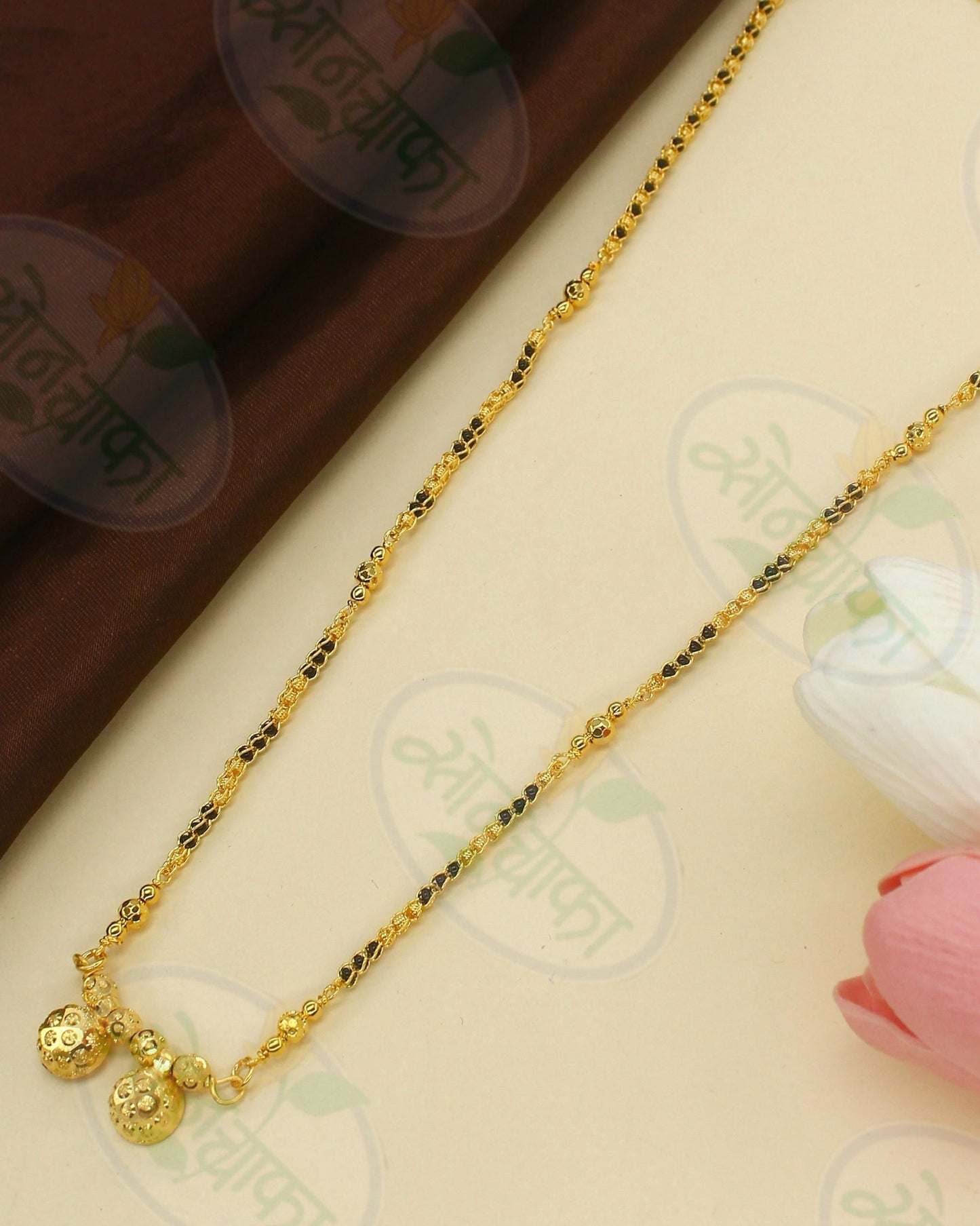 BRILLIANT WATI PENDANT MANGALSUTRA