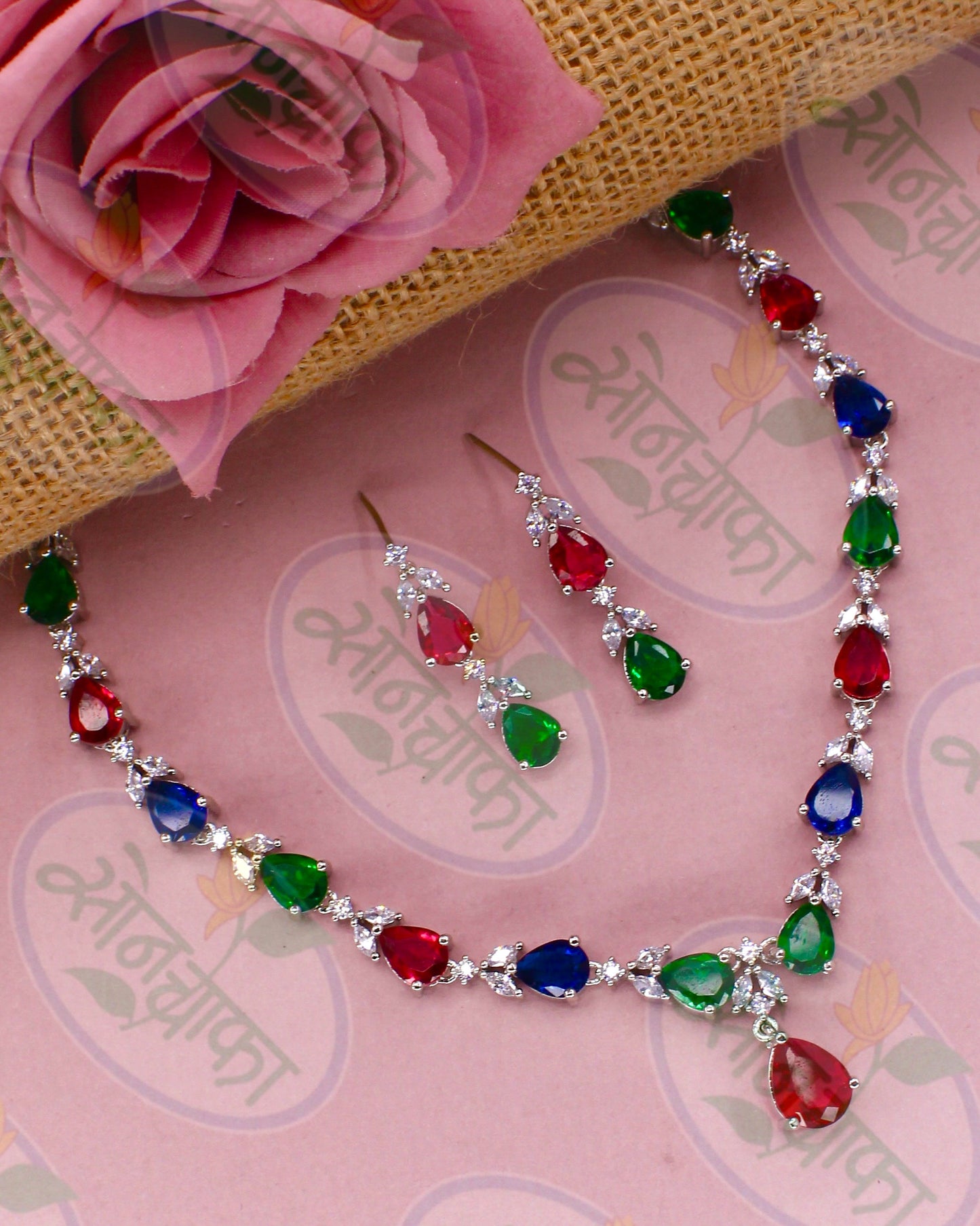 DROPLET DEAIGNER NECKLACE