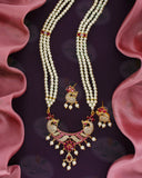 SLEEK GLAMOUR PEARL NECKLACE