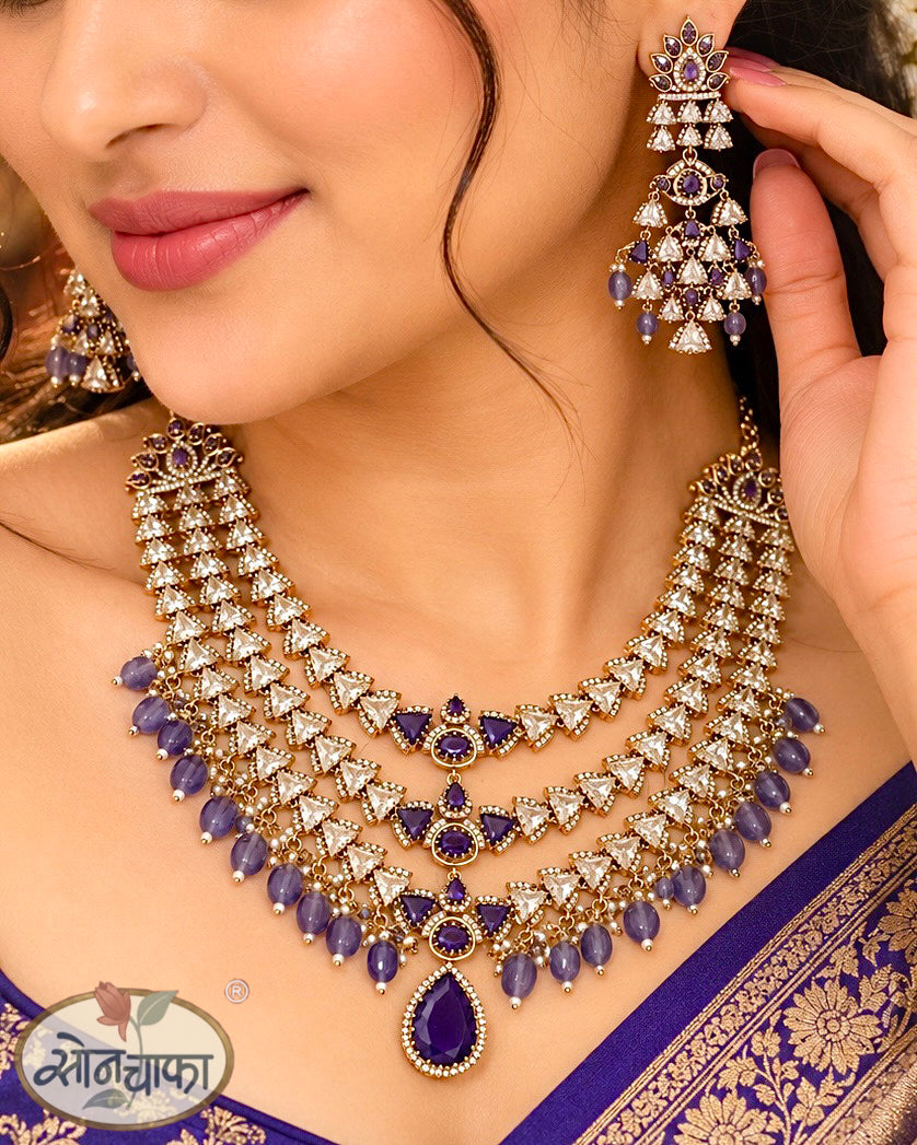 DAZZLING DESIGNER NECKLACE