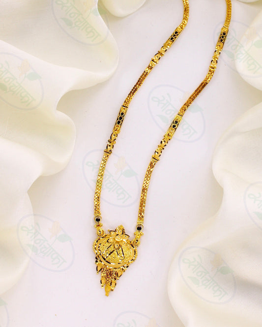 PRETTY GOLD PLATED MANGALSUTRA