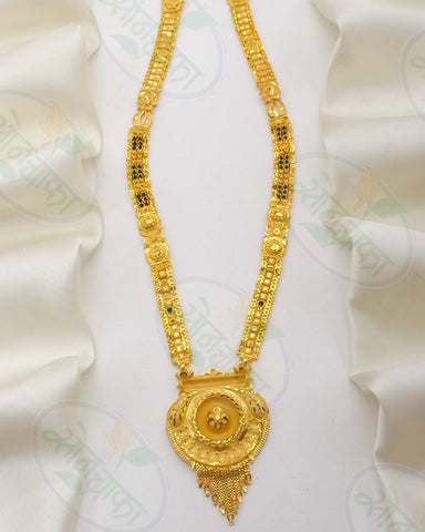 ALLURING GOLD PLATED MANGALSUTRA