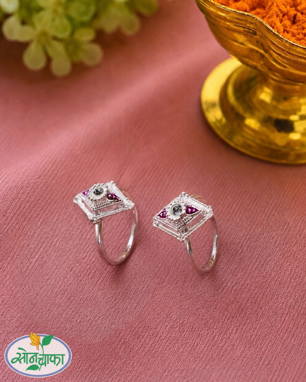 ELEGANT SILVER JODAVI